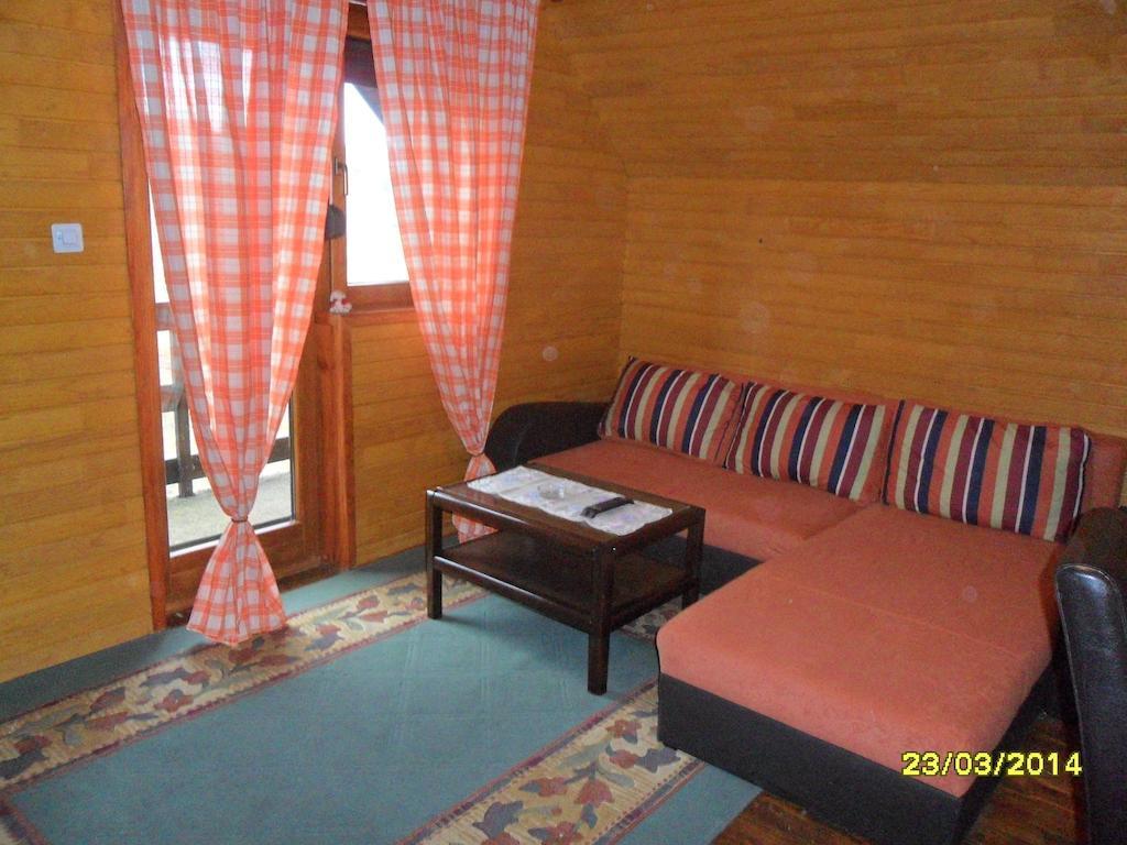 Apartments Sara Zabljak  Room photo
